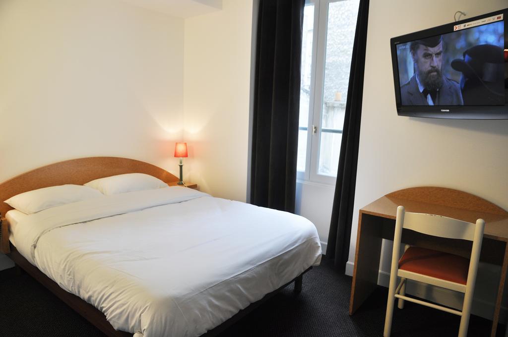 Hotel De La Tour Parigi Camera foto